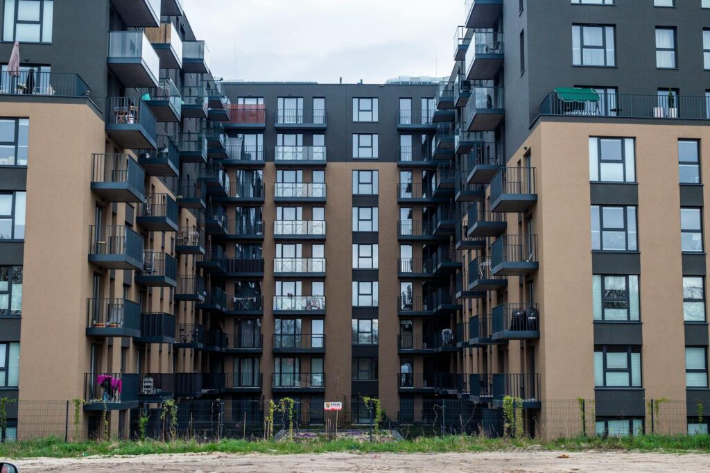 real estate agent meeting client