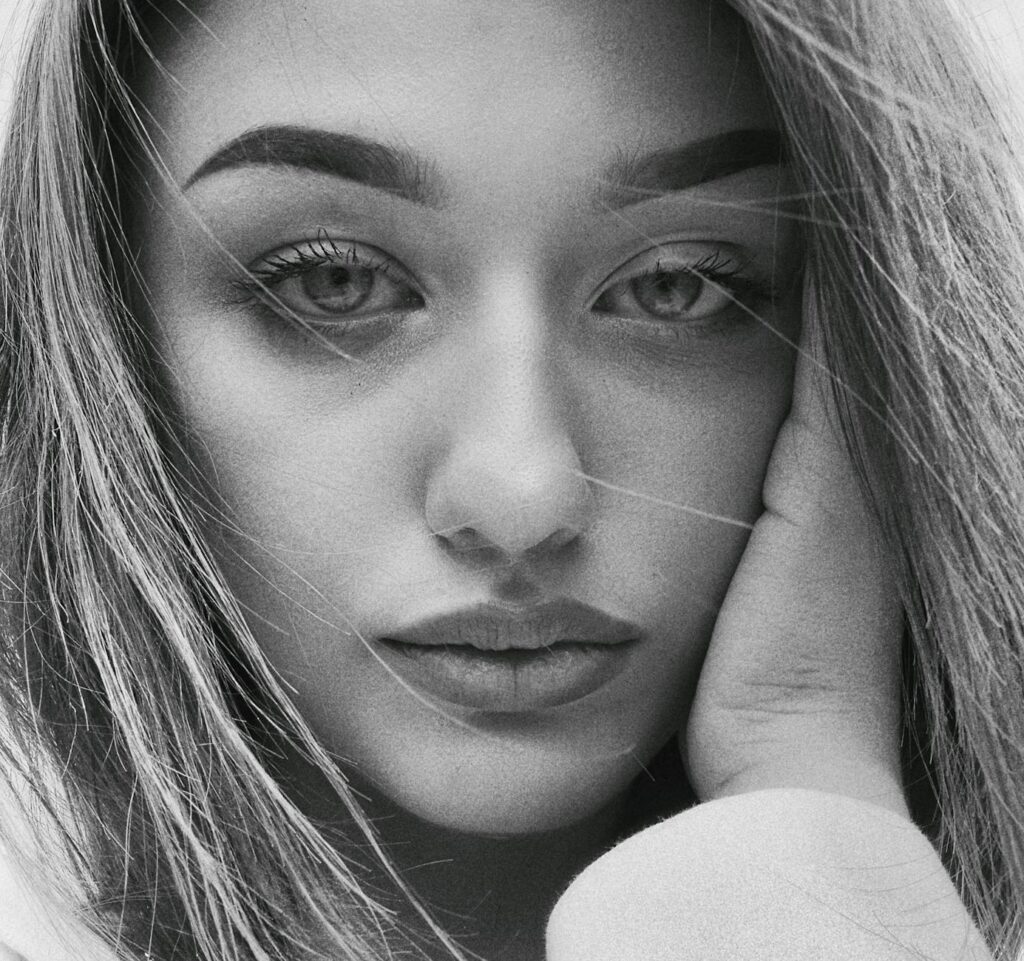 Sydney Sweeney Euphoria Photos: A Deep Dive