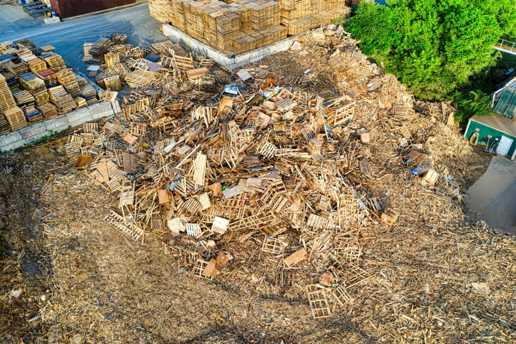 yard waste composting bin